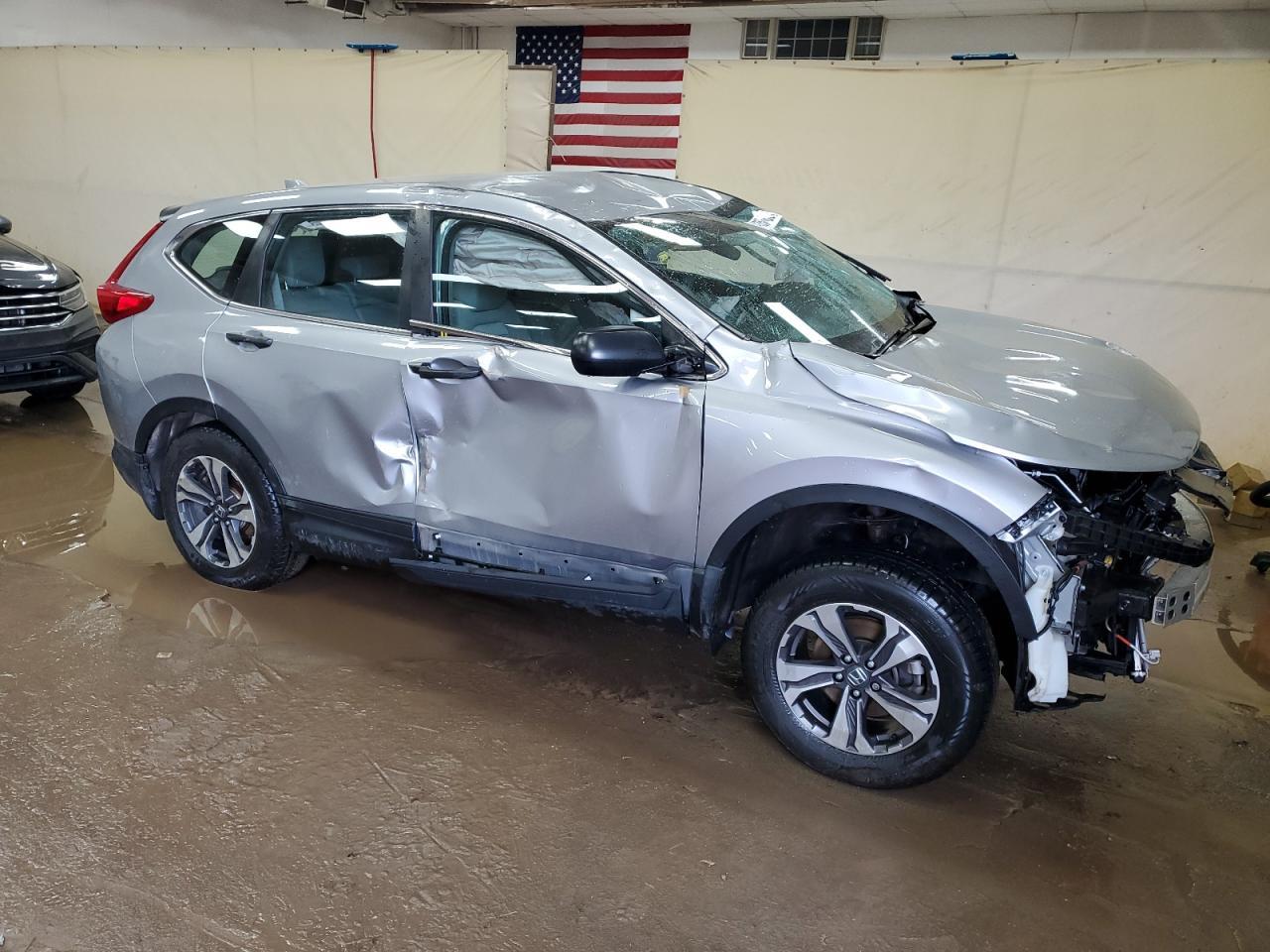 2018 HONDA CR-V LX - Image 4