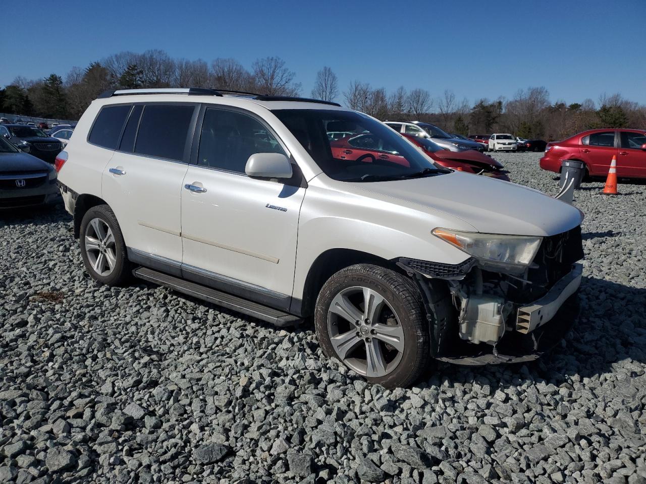 2011 TOYOTA HIGHLANDER - Фото 4