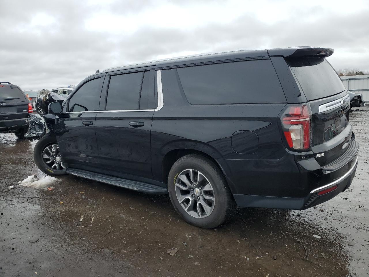 2021 CHEVROLET SUBURBAN K - Image 2