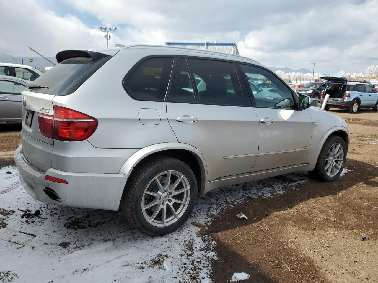 2013 BMW X5 XDRIVE5 - Image 3