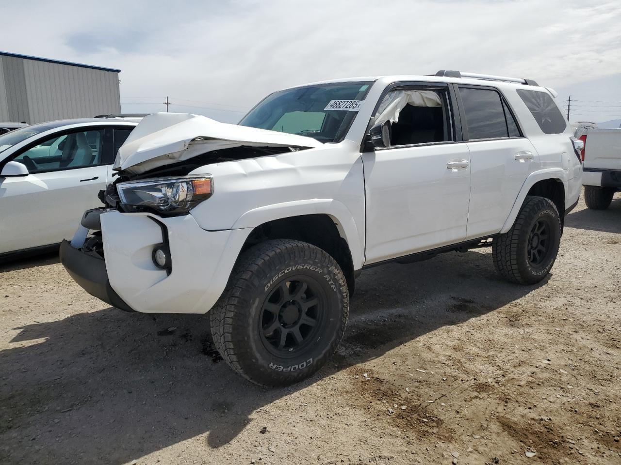 2019 TOYOTA 4RUNNER SR