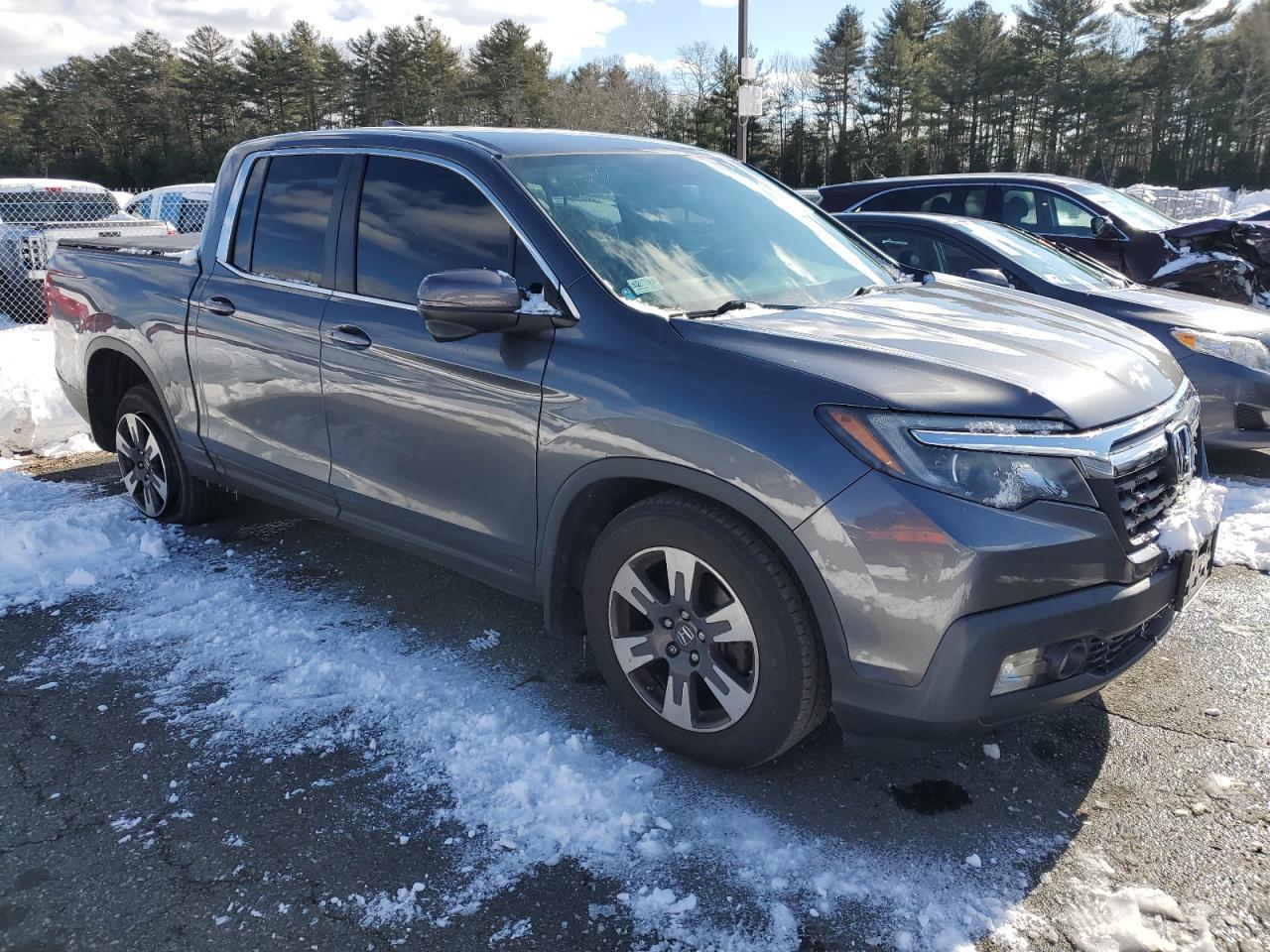2017 HONDA RIDGELINE - Image 4
