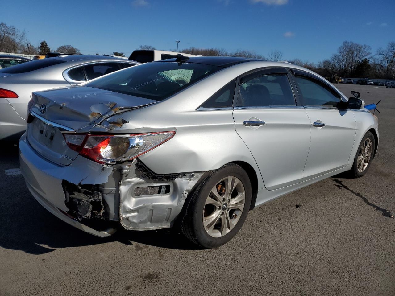 2013 HYUNDAI SONATA SE - Фото 3