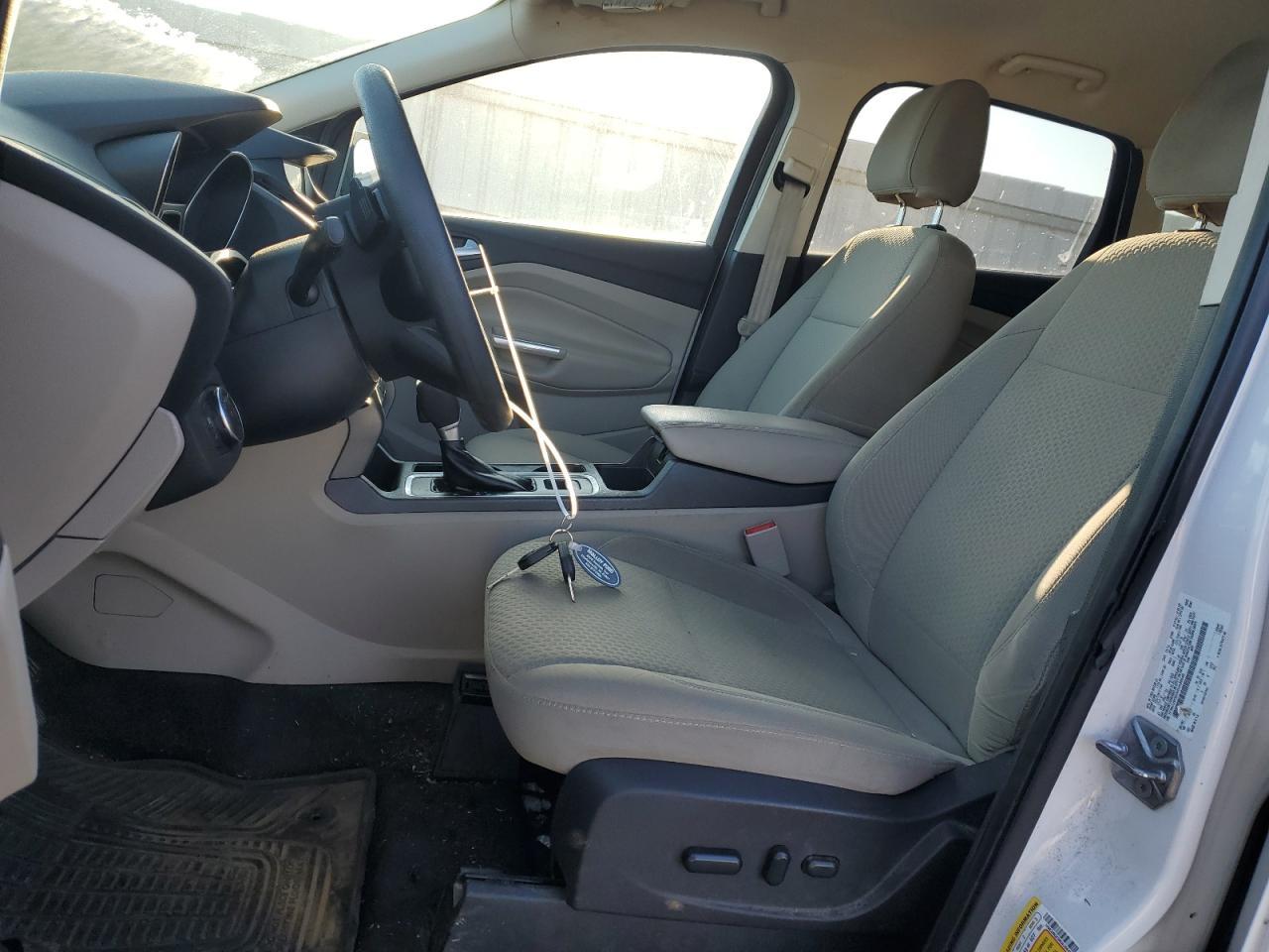 2017 FORD ESCAPE SE - Image 7