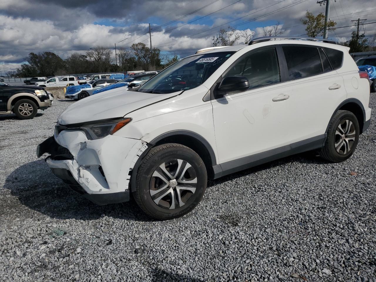 2018 TOYOTA RAV4 LE