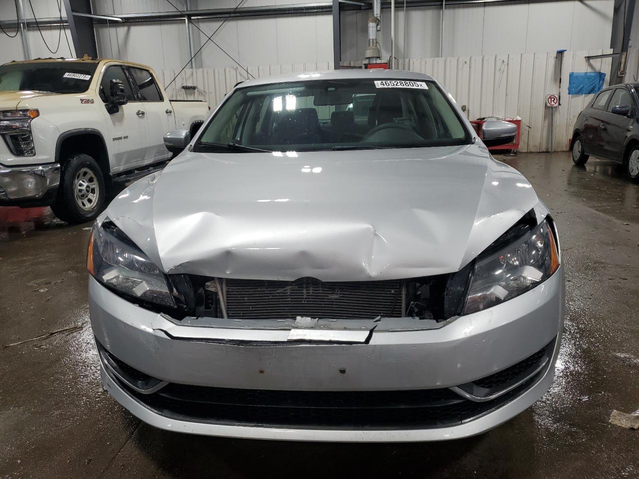 2014 VOLKSWAGEN PASSAT S - Фото 5