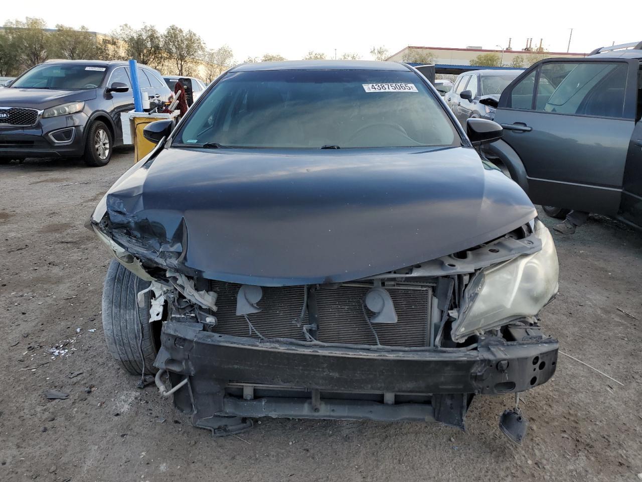 2014 TOYOTA CAMRY L - Image 5