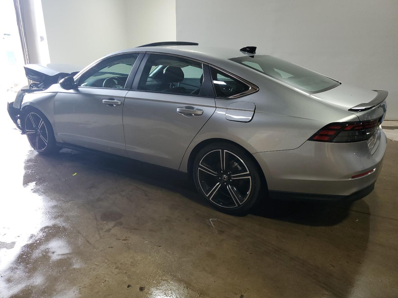 2024 HONDA ACCORD HYB - Image 2