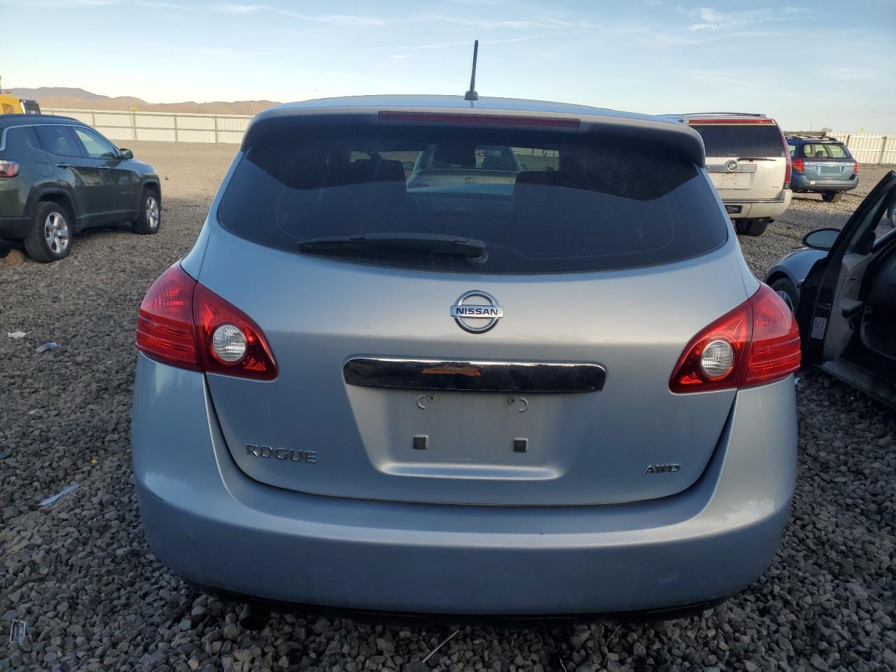 2013 NISSAN ROGUE S - Image 6