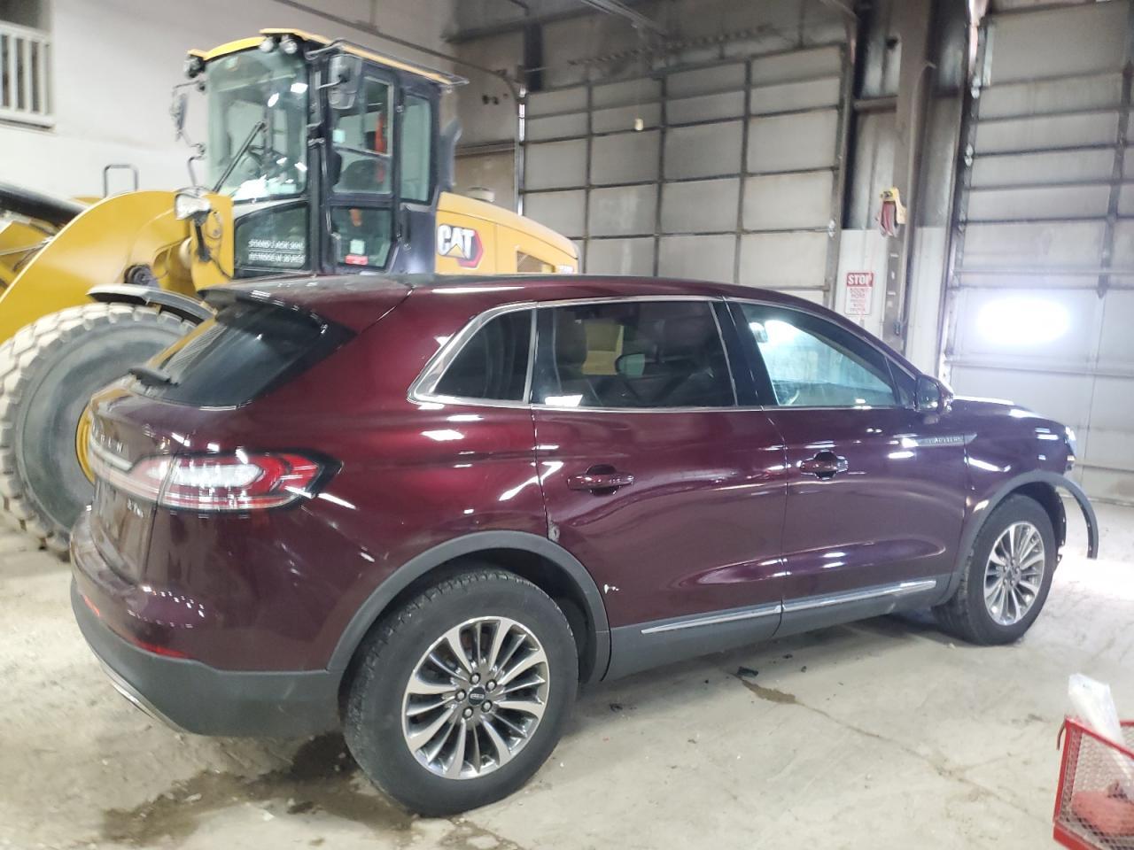 2019 LINCOLN NAUTILUS S - Фото 3