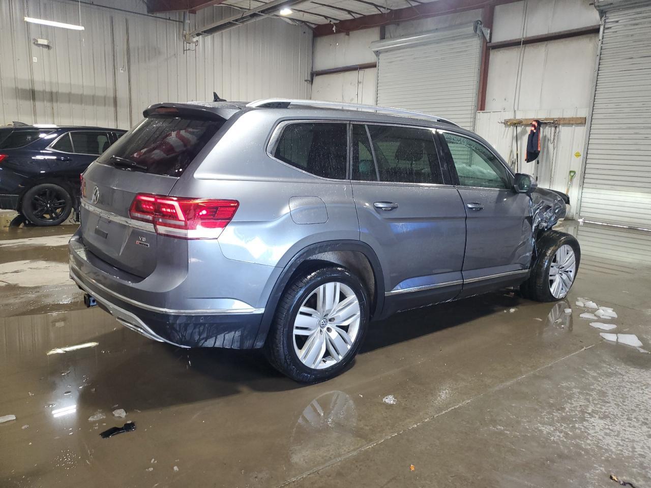 2018 VOLKSWAGEN ATLAS SEL - Image 3