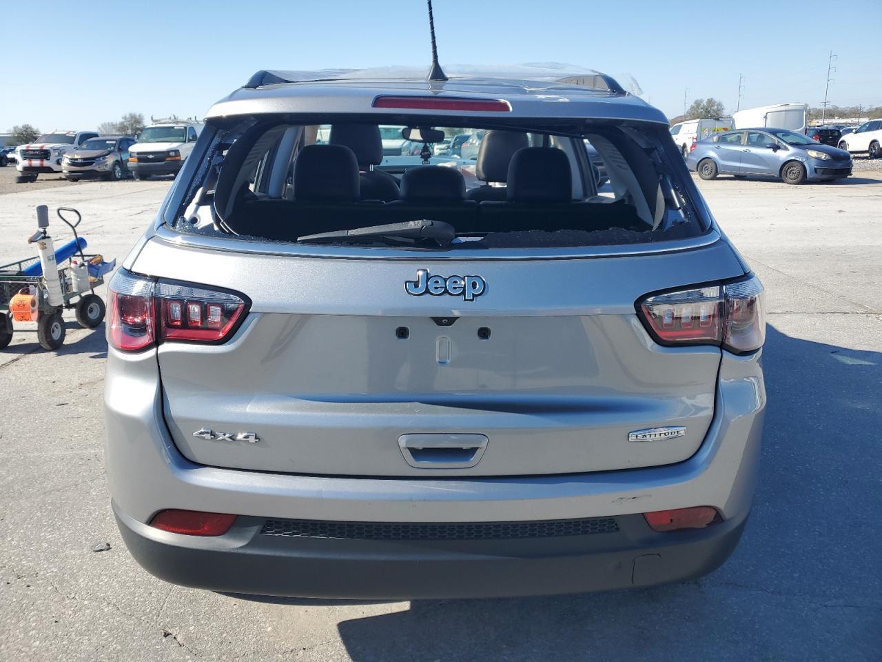 2022 JEEP COMPASS LA - Фото 6