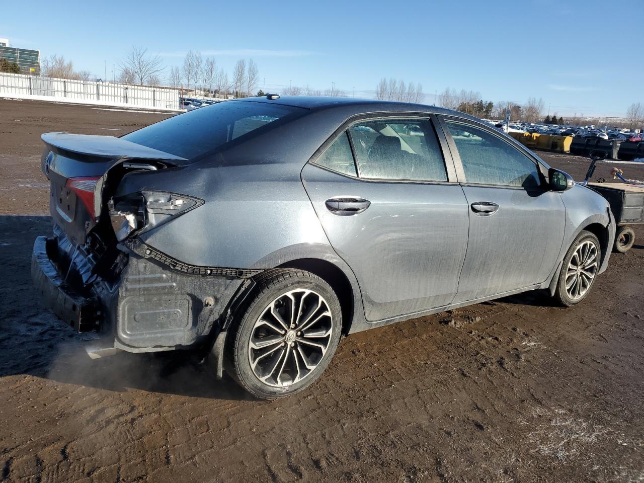 2015 TOYOTA COROLLA L - Image 3