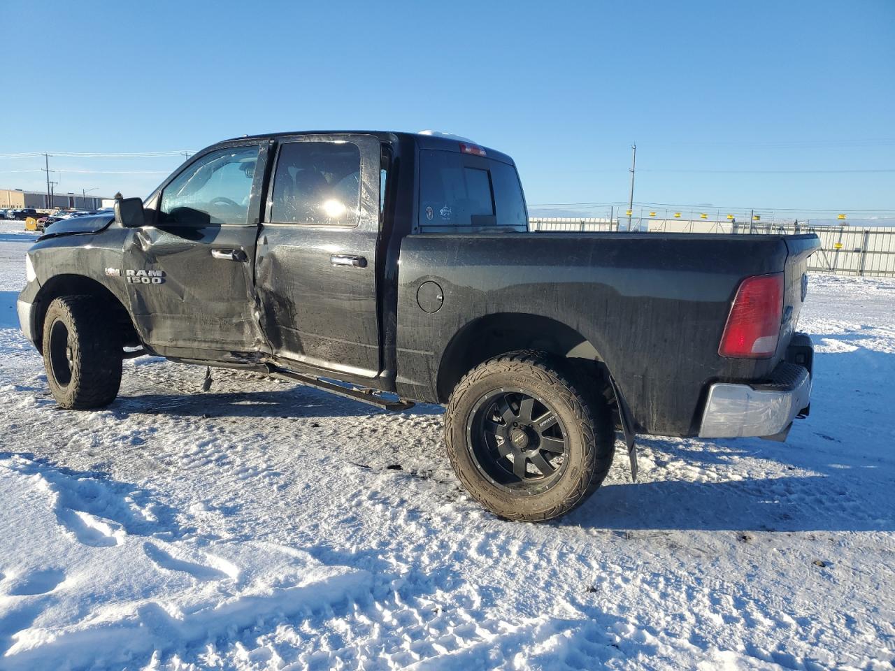 2017 RAM 1500 SLT - Image 2