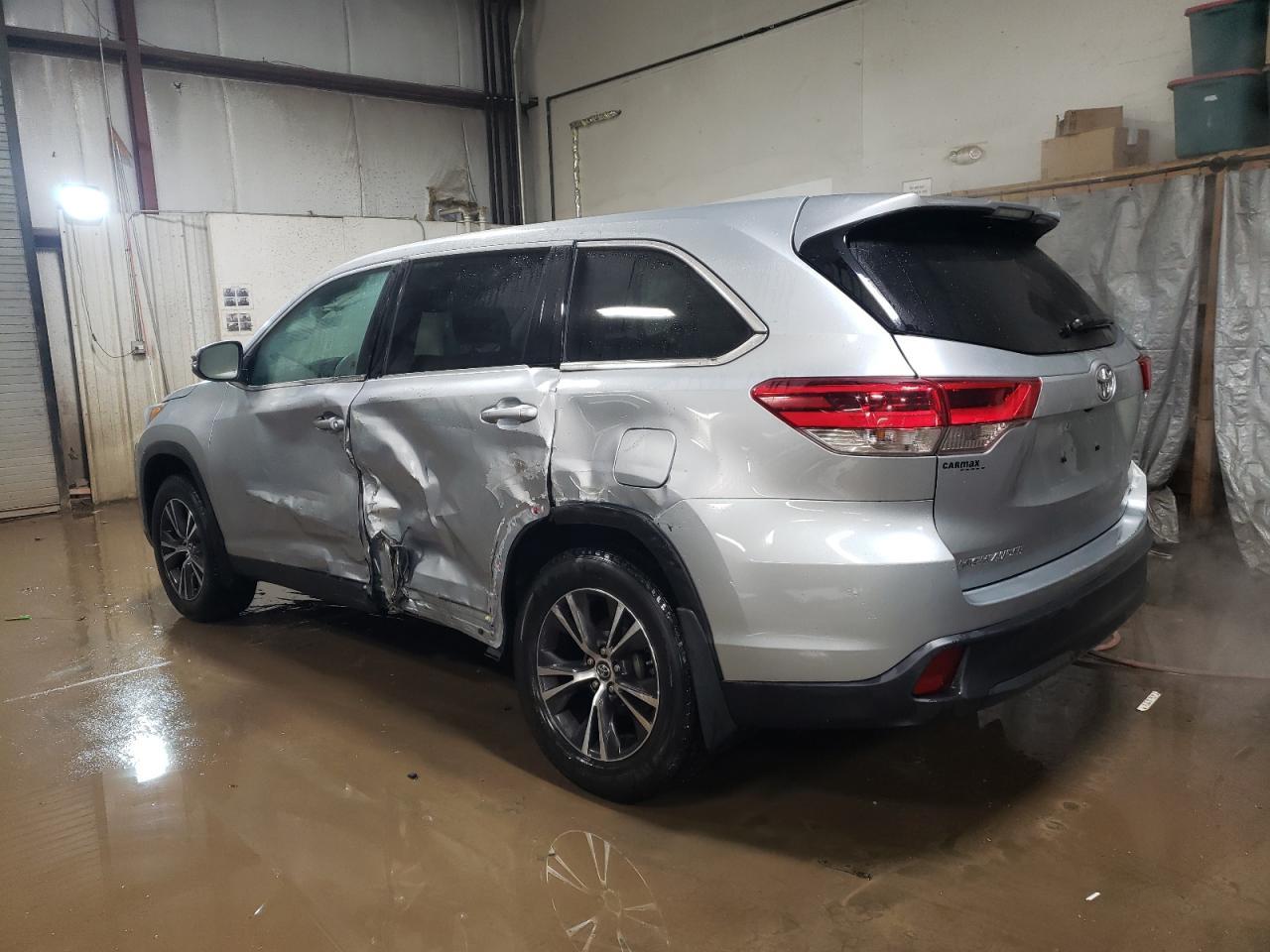 2019 TOYOTA HIGHLANDER - Фото 2