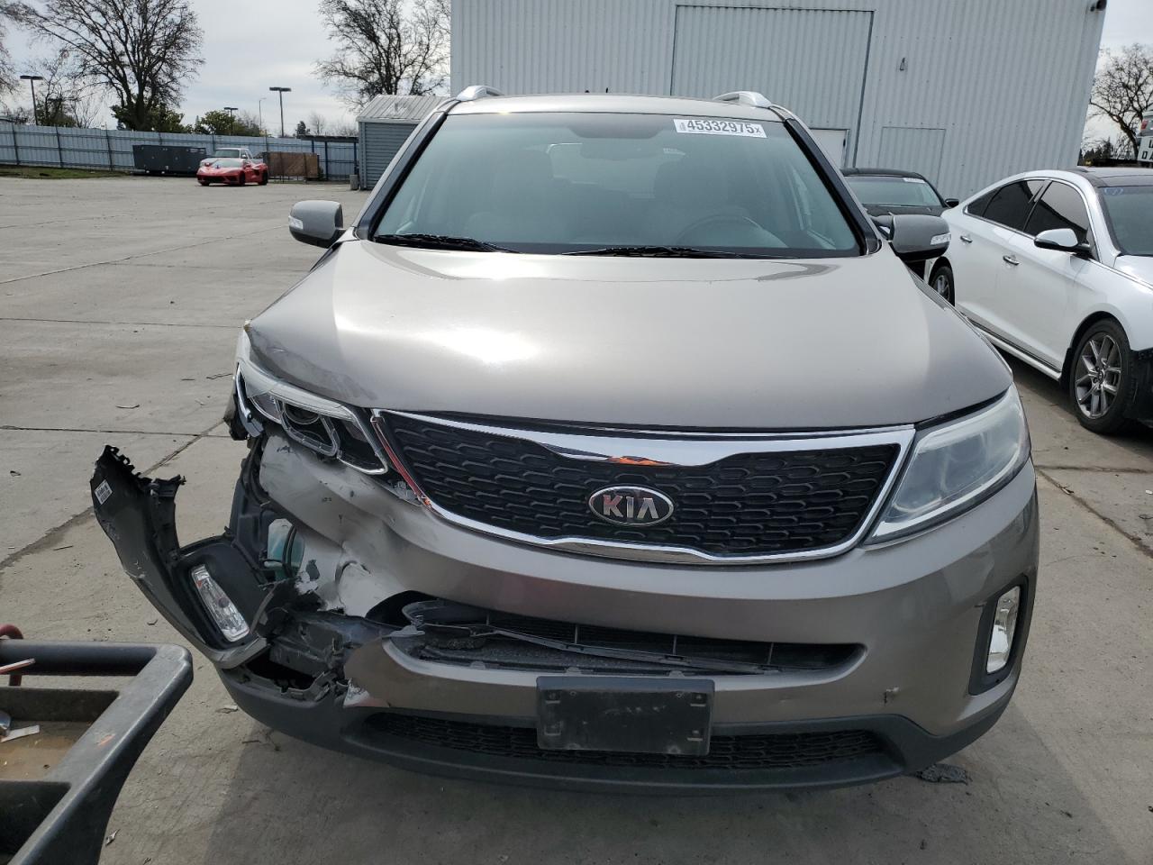 2014 KIA SORENTO LX - Фото 5
