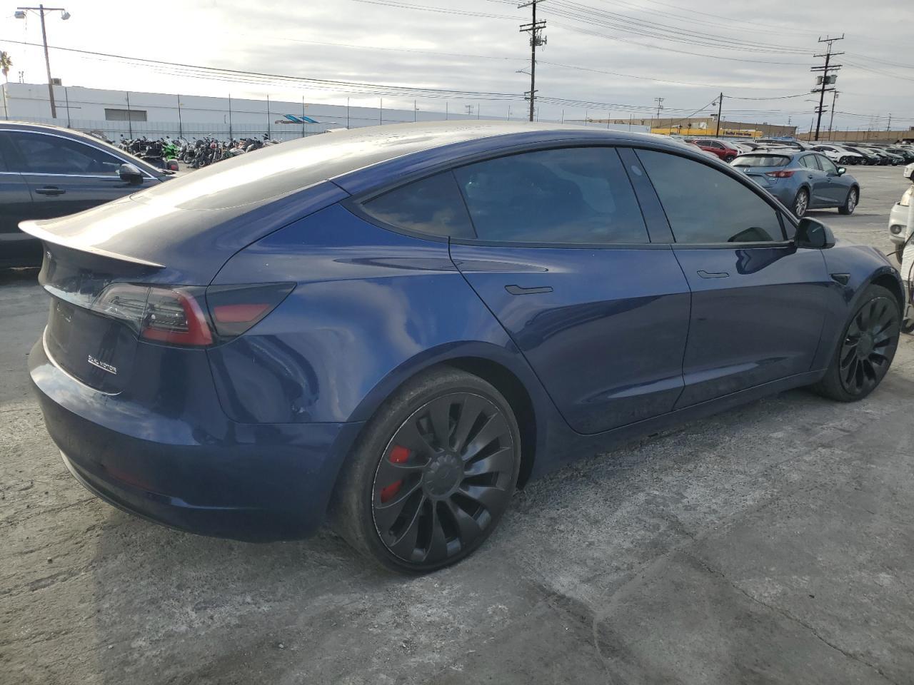 2022 TESLA MODEL 3 - Image 3