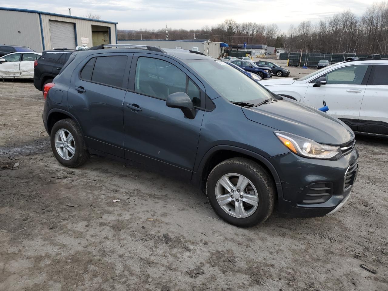 2021 CHEVROLET TRAX 1LT - Фото 4