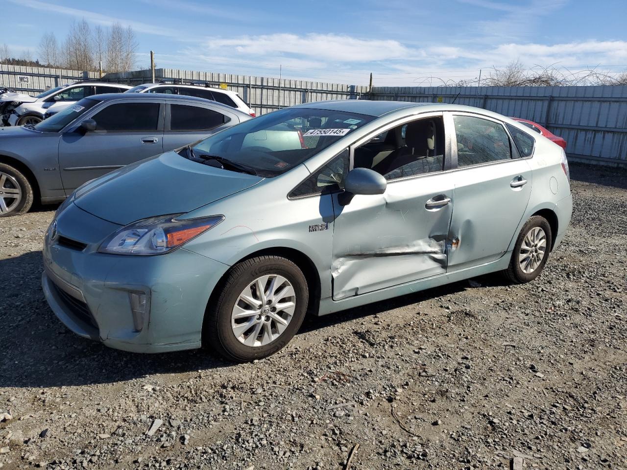 2015 TOYOTA PRIUS PLUG car image