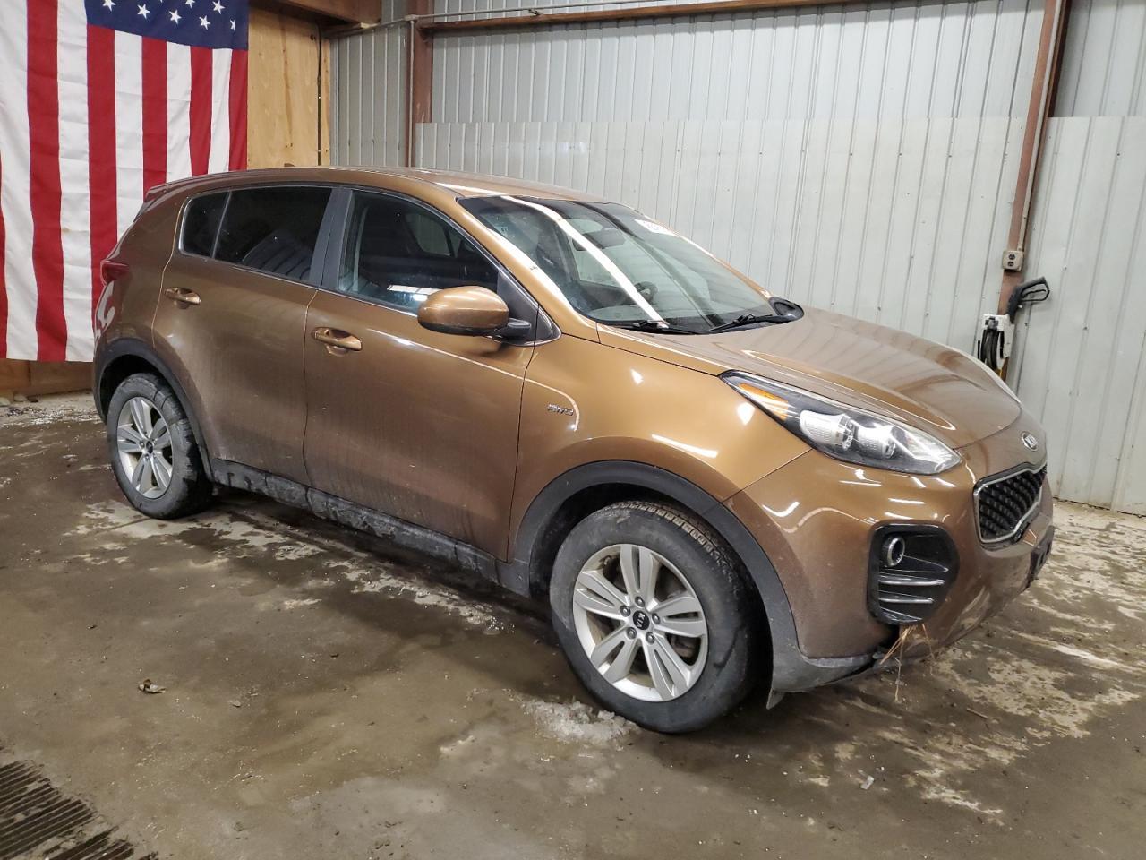2017 KIA SPORTAGE L - Image 4