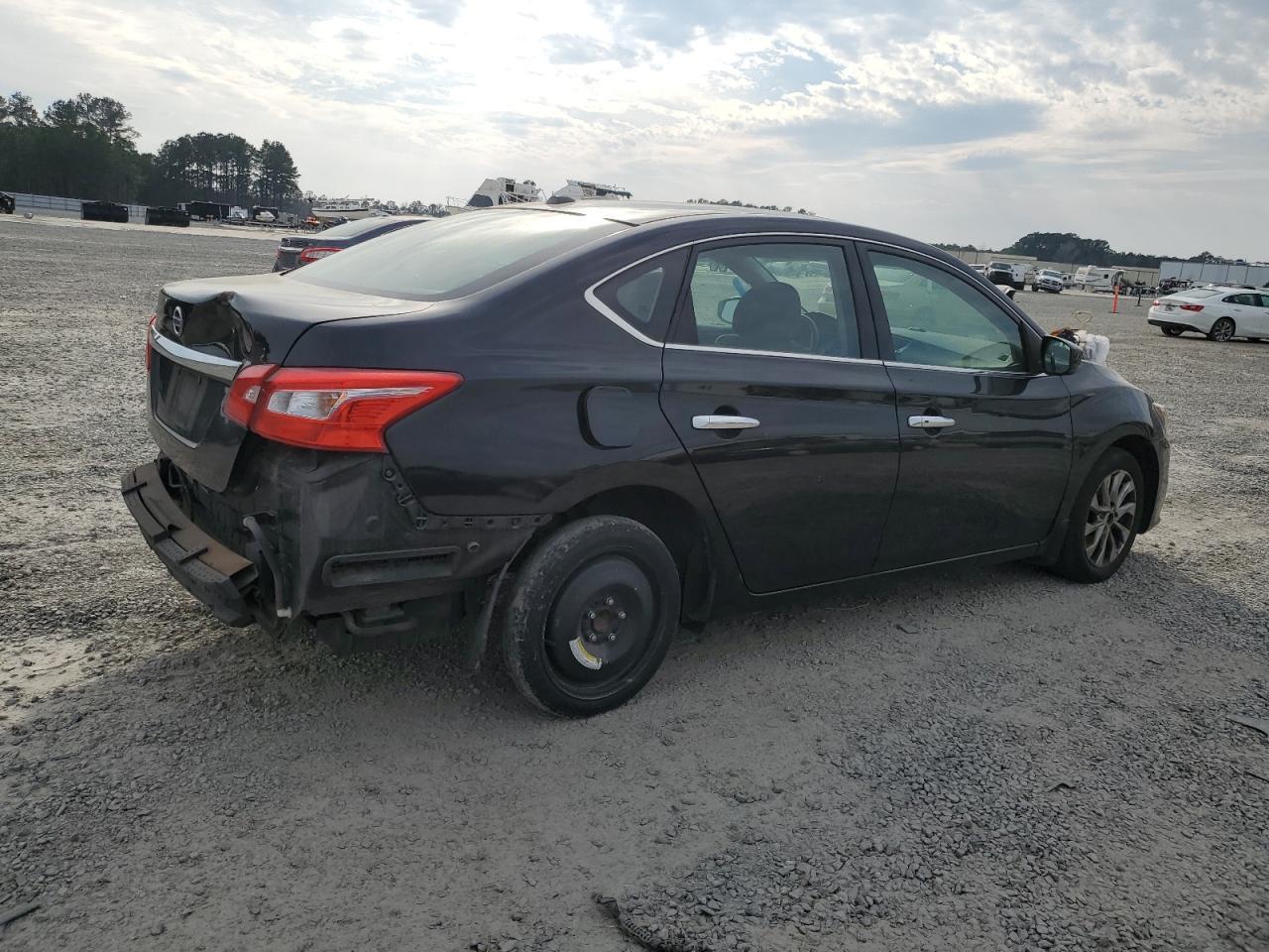 2017 NISSAN SENTRA S - Фото 3