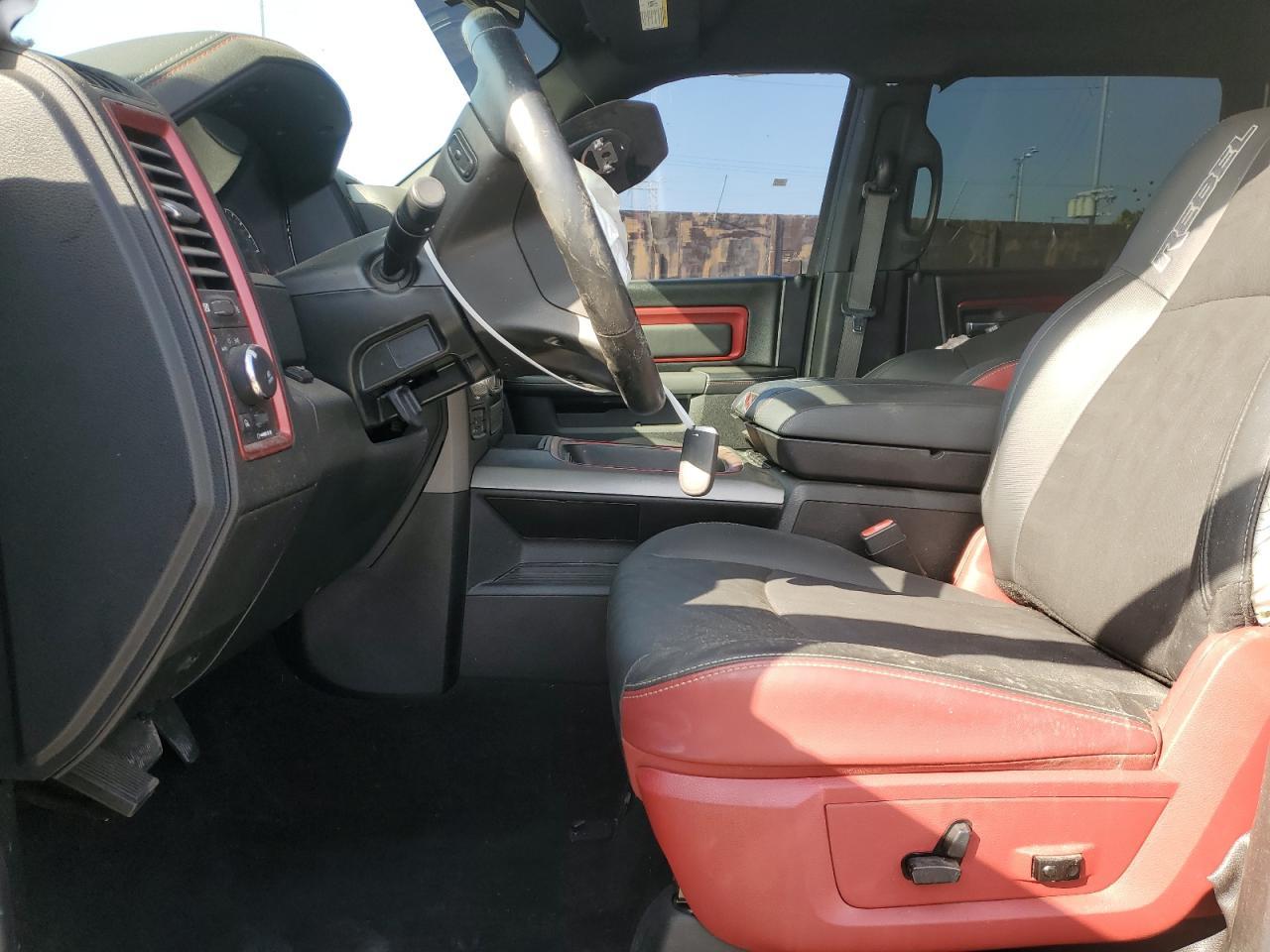 2018 RAM 1500 REBEL - Фото 7