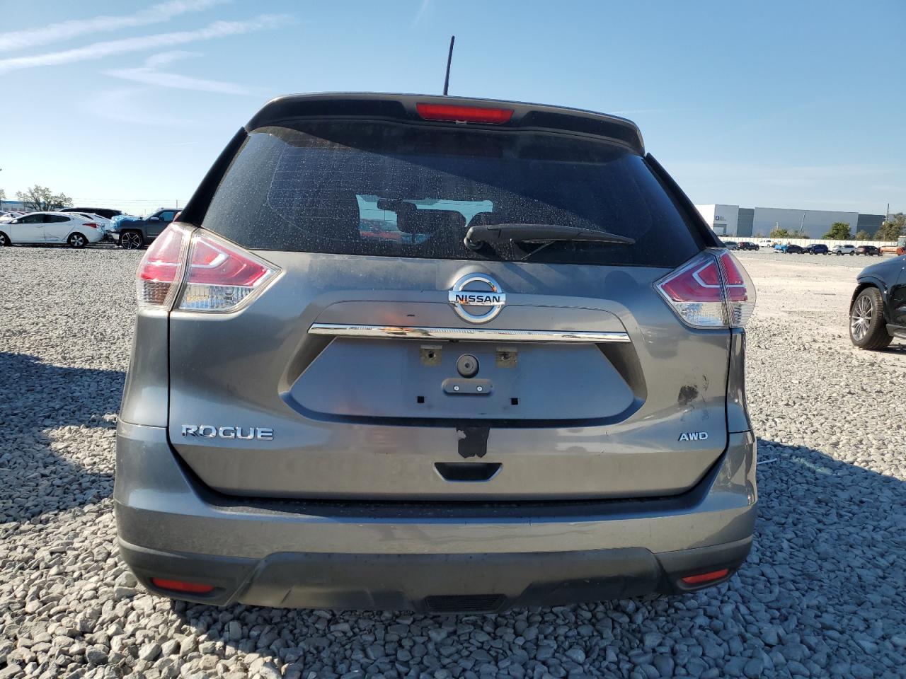 2015 NISSAN ROGUE S - Image 6