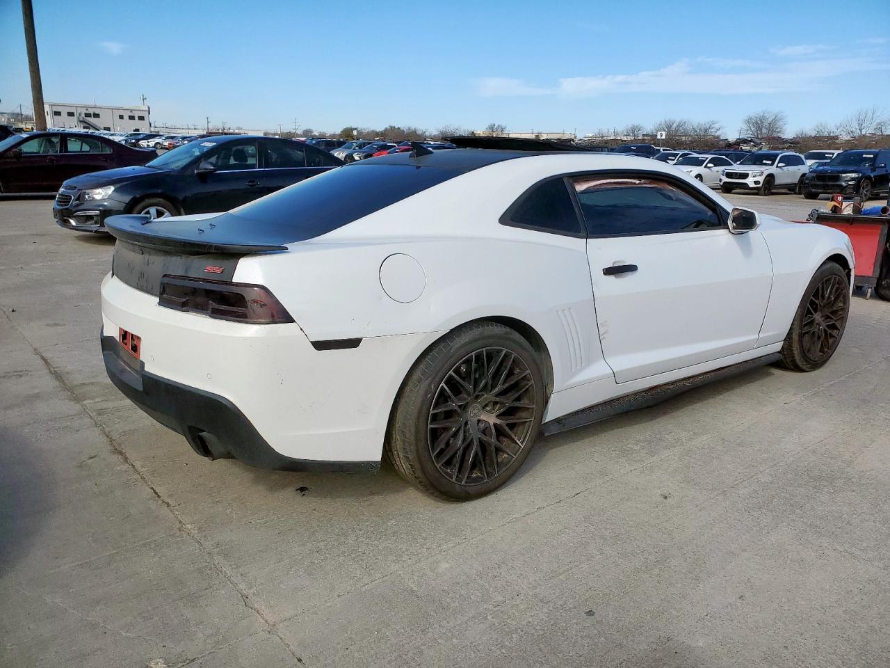 2015 CHEVROLET CAMARO 2SS - Image 3