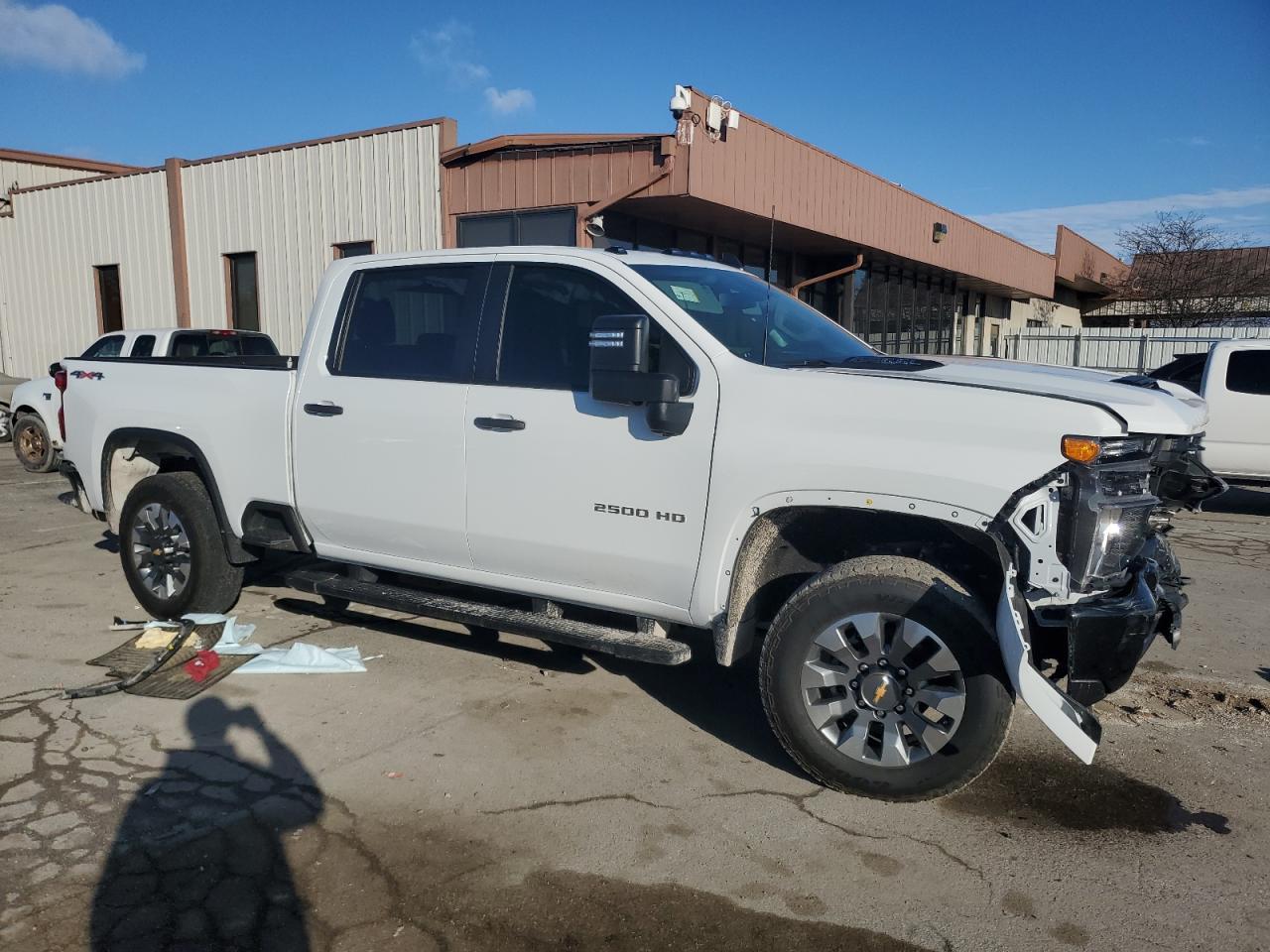 2024 CHEVROLET SILVERADO - Image 4