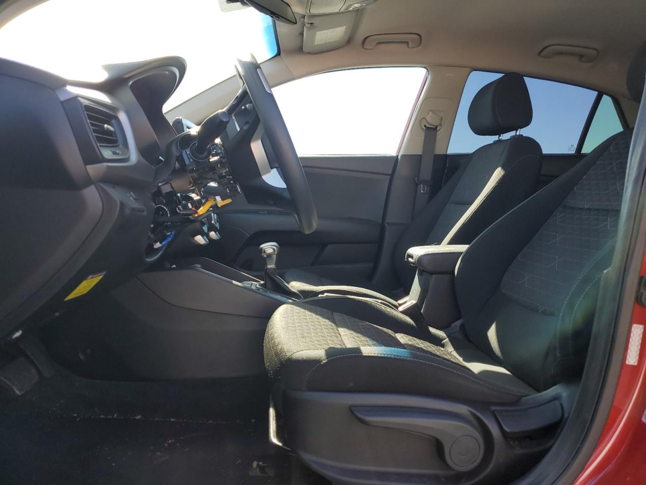 2020 KIA RIO LX - Фото 7