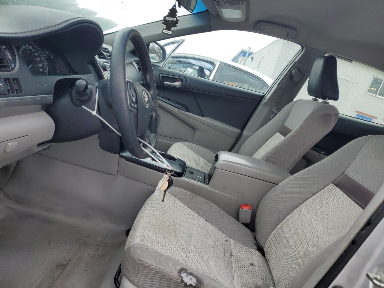 2014 TOYOTA CAMRY L - Image 7