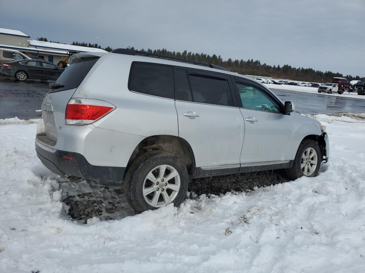 2012 TOYOTA HIGHLANDER - Image 3