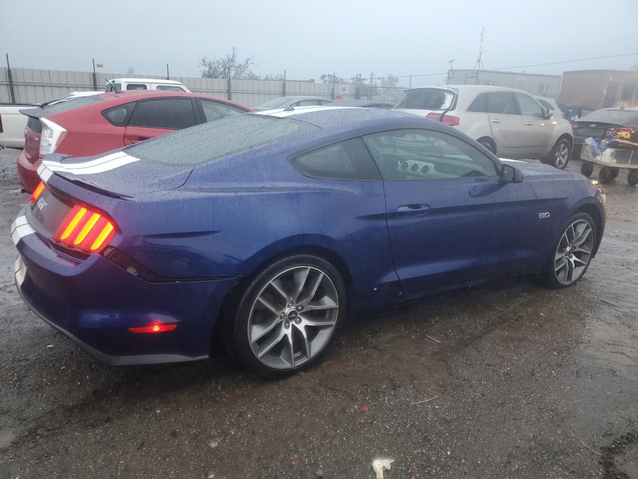 2016 FORD MUSTANG GT - Фото 3