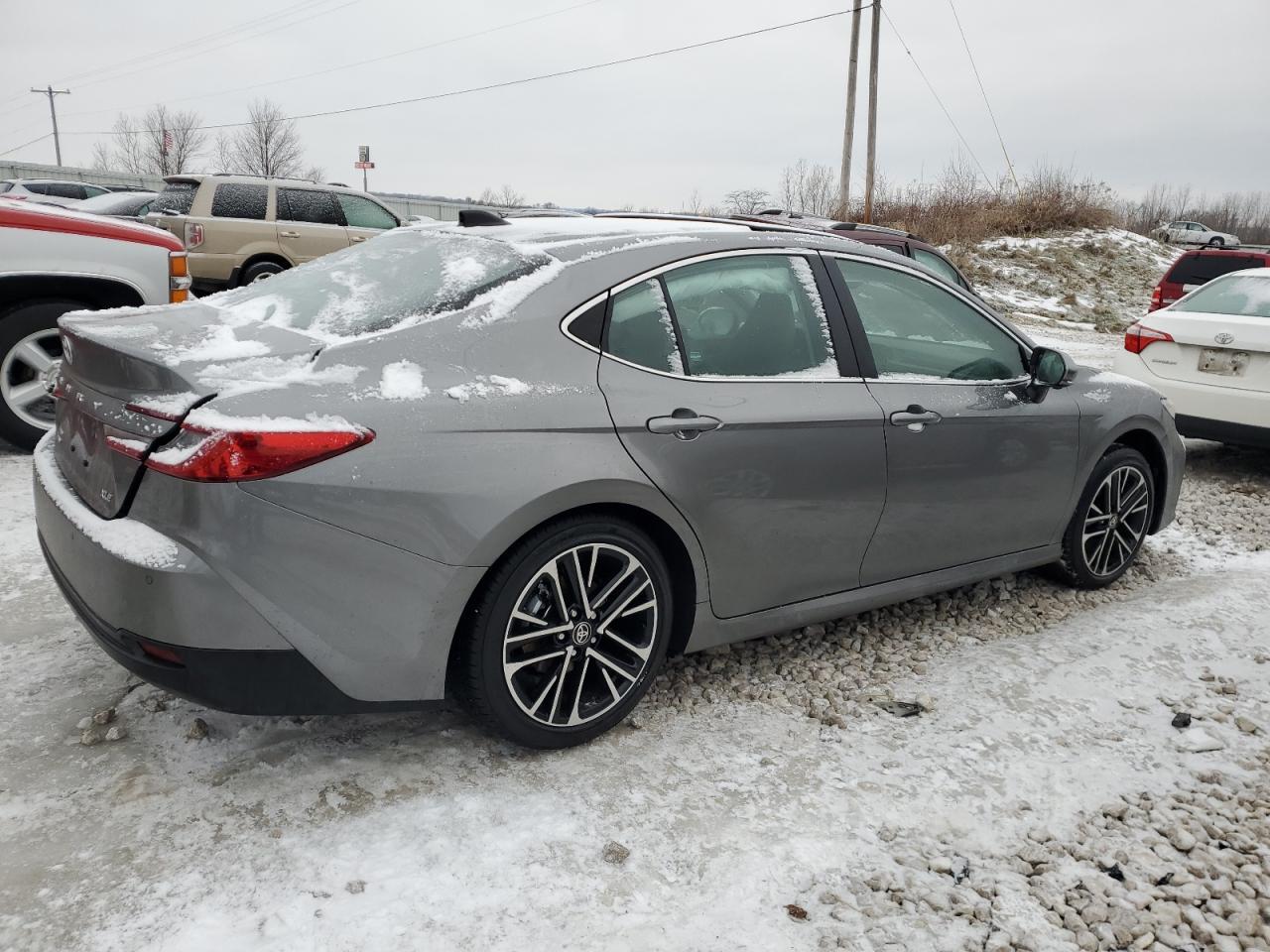 2025 TOYOTA CAMRY XSE - Image 3