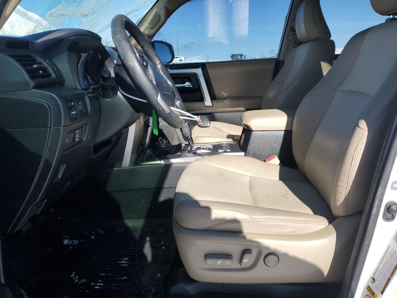 2018 TOYOTA 4RUNNER SR - Image 7