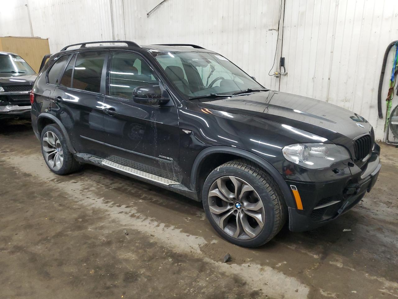 2012 BMW X5 XDRIVE5 - Image 4