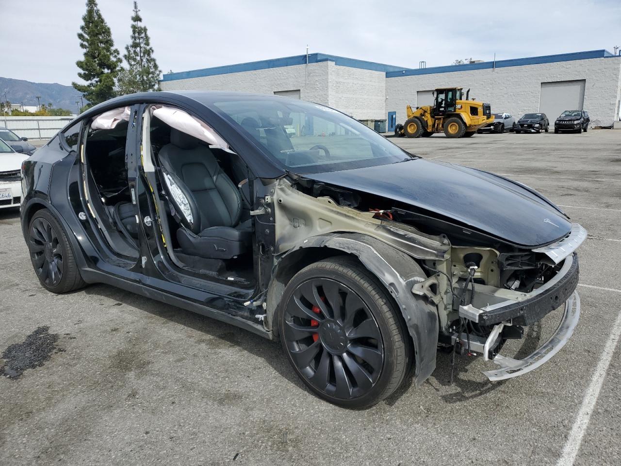 2022 TESLA MODEL Y - Фото 4