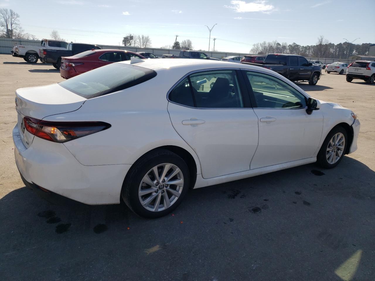2024 TOYOTA CAMRY LE - Image 3