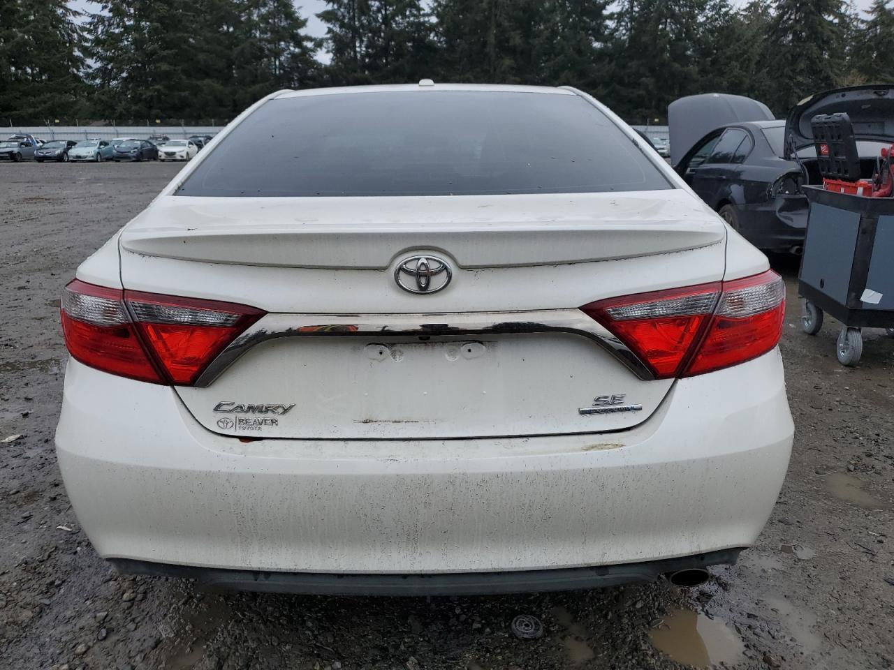 2016 TOYOTA CAMRY LE - Image 6