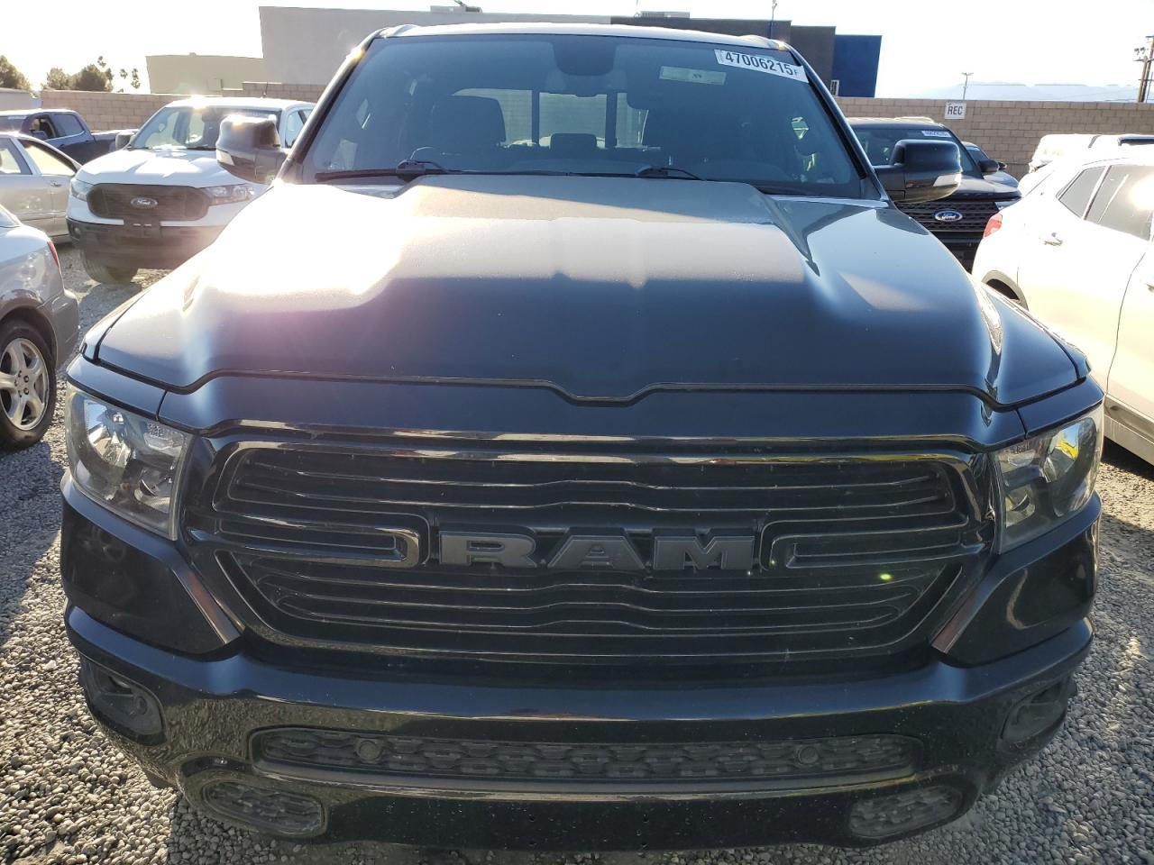 2019 RAM 1500 BIG H - Фото 5