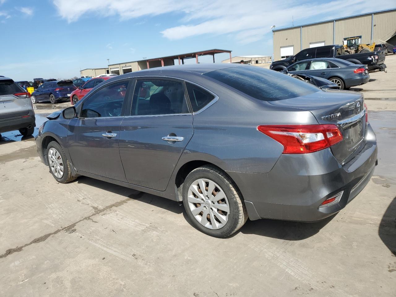 2016 NISSAN SENTRA S - Фото 2