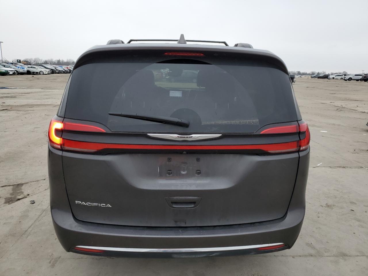2022 CHRYSLER PACIFICA T - Image 6