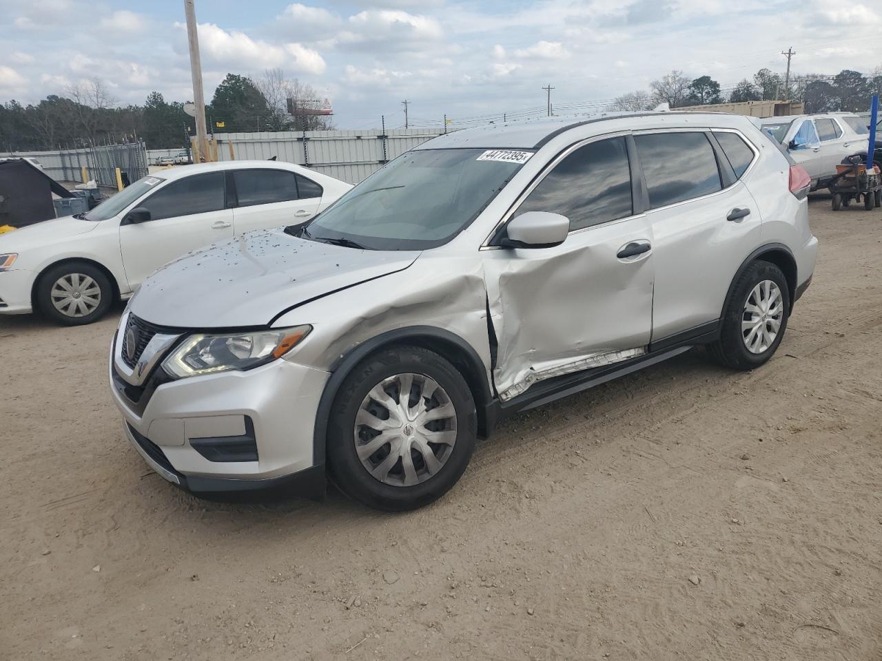 2018 NISSAN ROGUE S