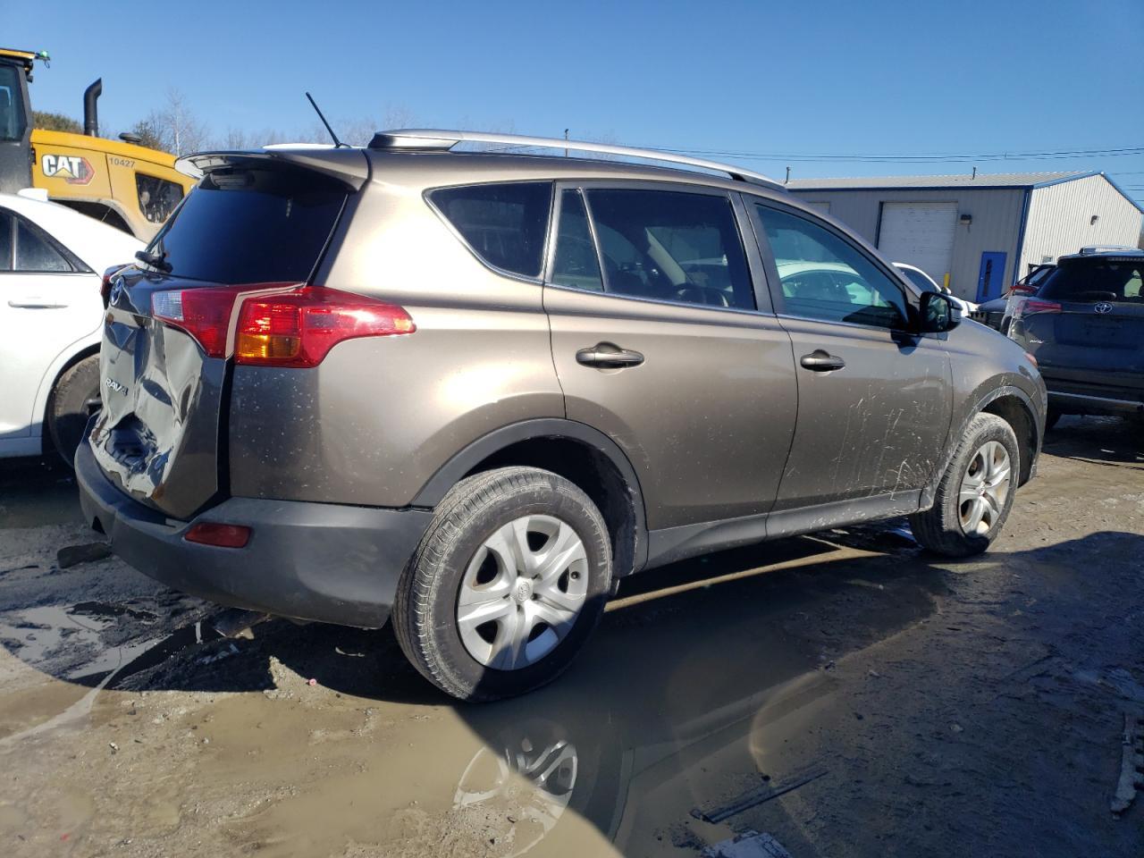 2014 TOYOTA RAV4 LE - Фото 3
