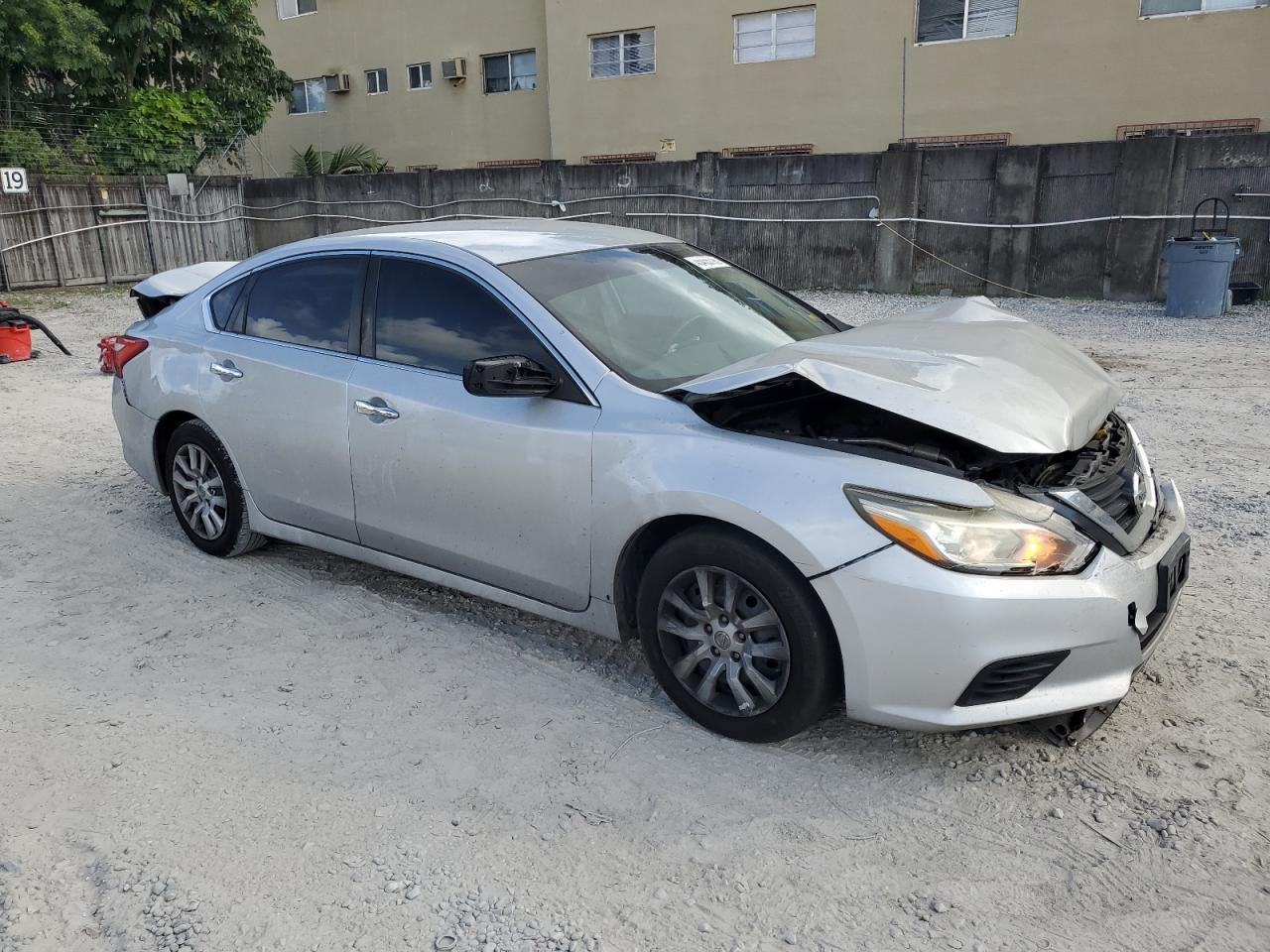 2017 NISSAN ALTIMA 2.5 - Image 4