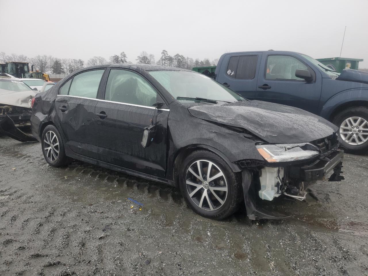 2017 VOLKSWAGEN JETTA SE - Image 4