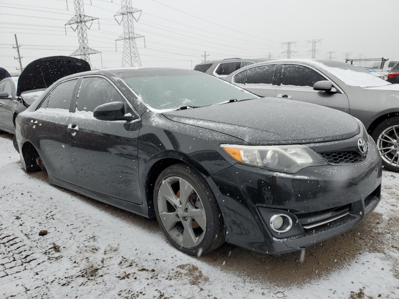 2014 TOYOTA CAMRY L - Фото 4