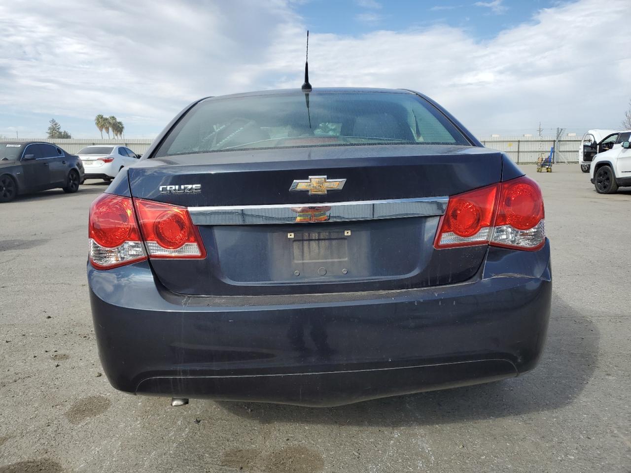 2014 CHEVROLET CRUZE LS - Фото 6