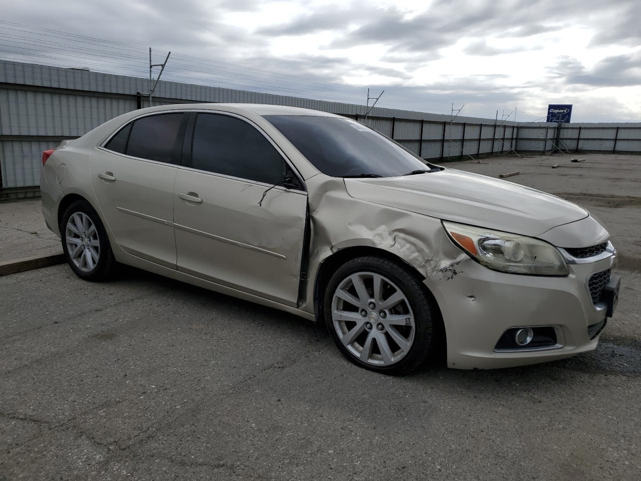 2015 CHEVROLET MALIBU 2LT - Image 4