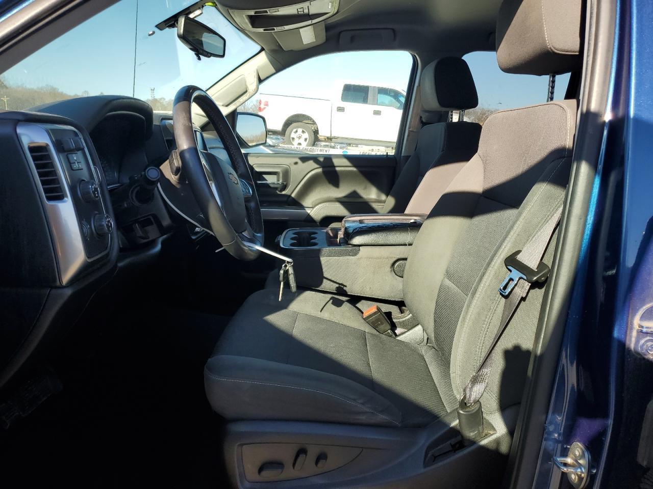 2017 CHEVROLET SILVERADO - Фото 7